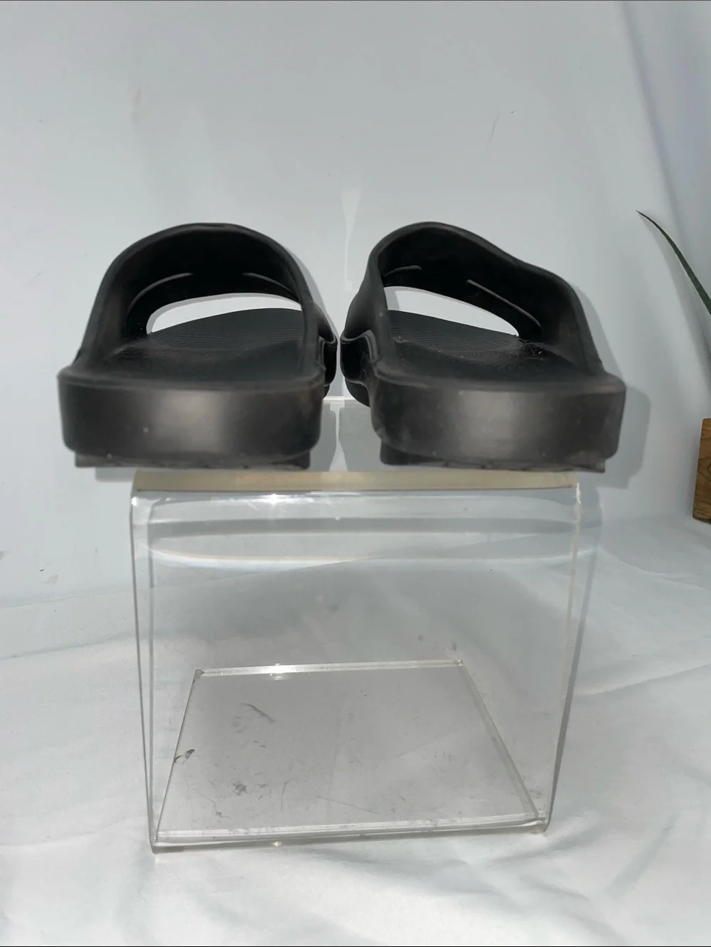 OOFOS OOAHH RECOVERY SLIDES FTL-07-146